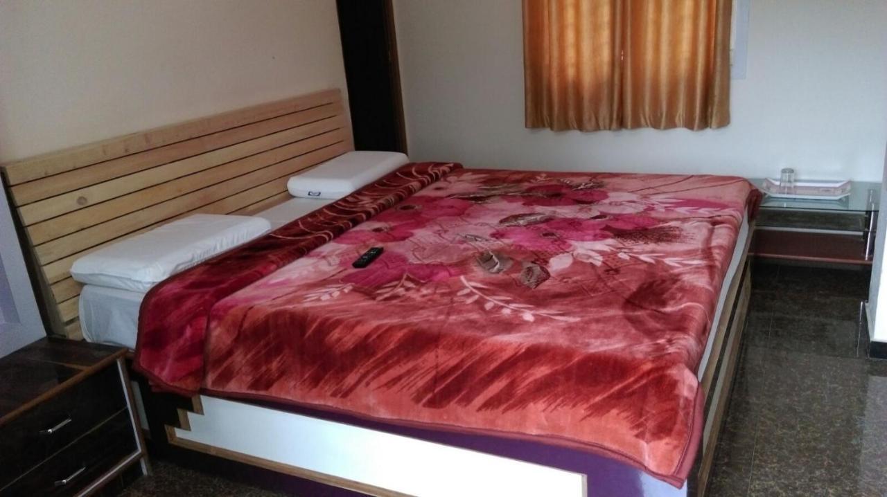 Hotel Sv Residency Utakamand Zewnętrze zdjęcie