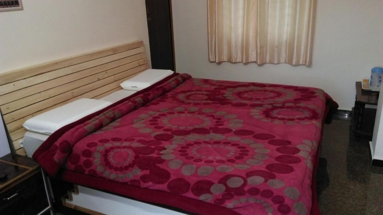 Hotel Sv Residency Utakamand Zewnętrze zdjęcie