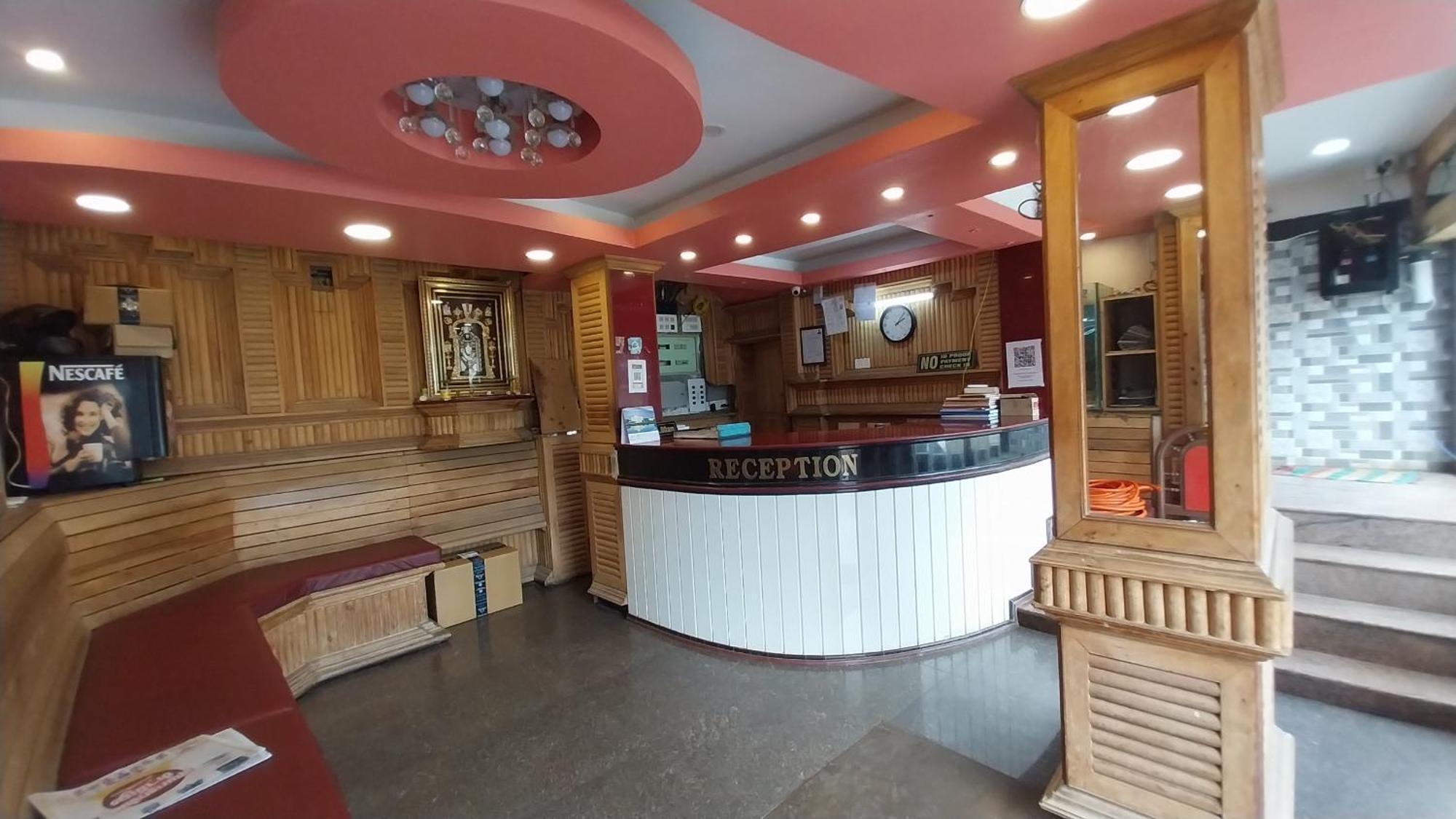 Hotel Sv Residency Utakamand Zewnętrze zdjęcie