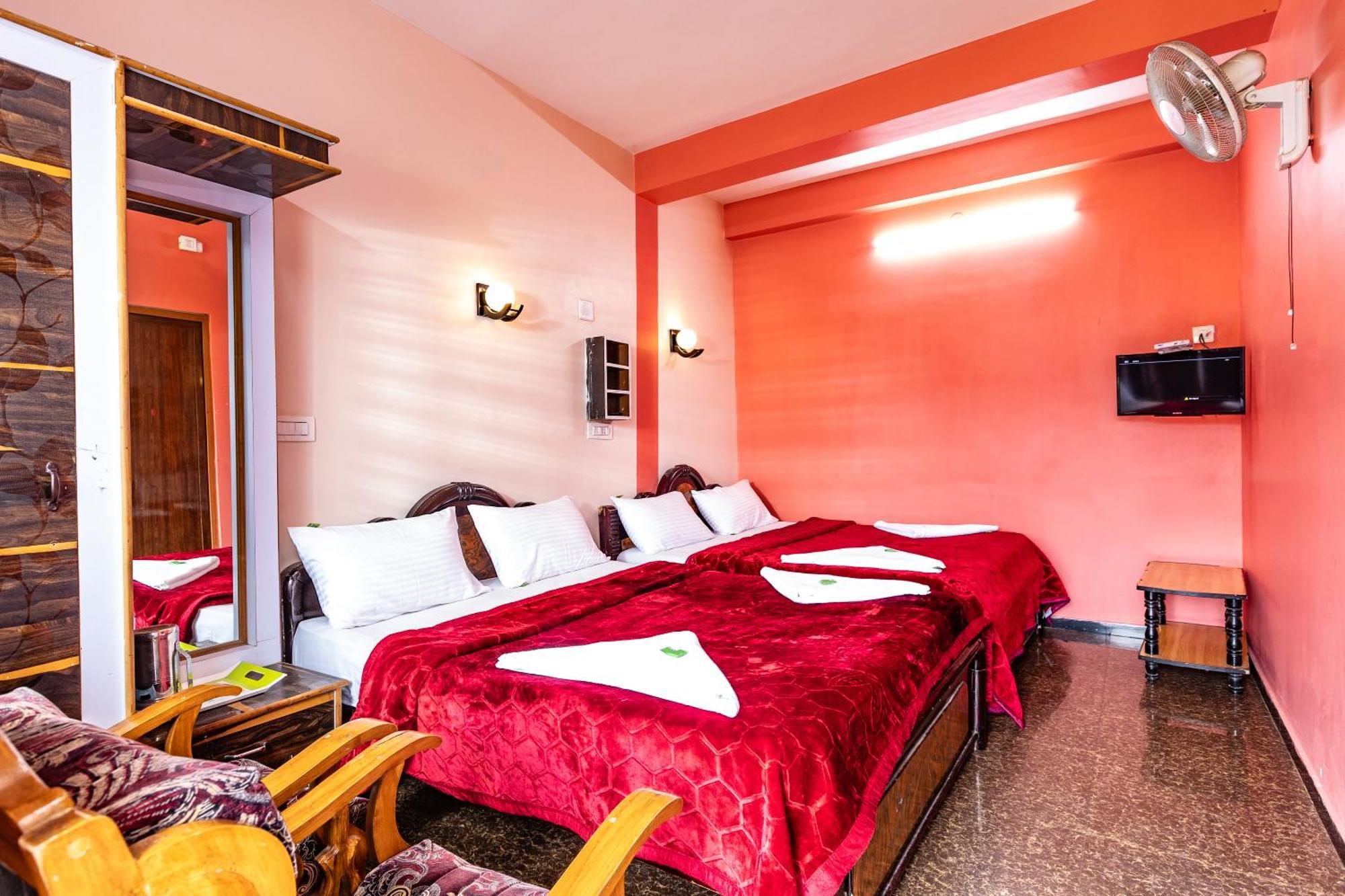 Hotel Sv Residency Utakamand Zewnętrze zdjęcie