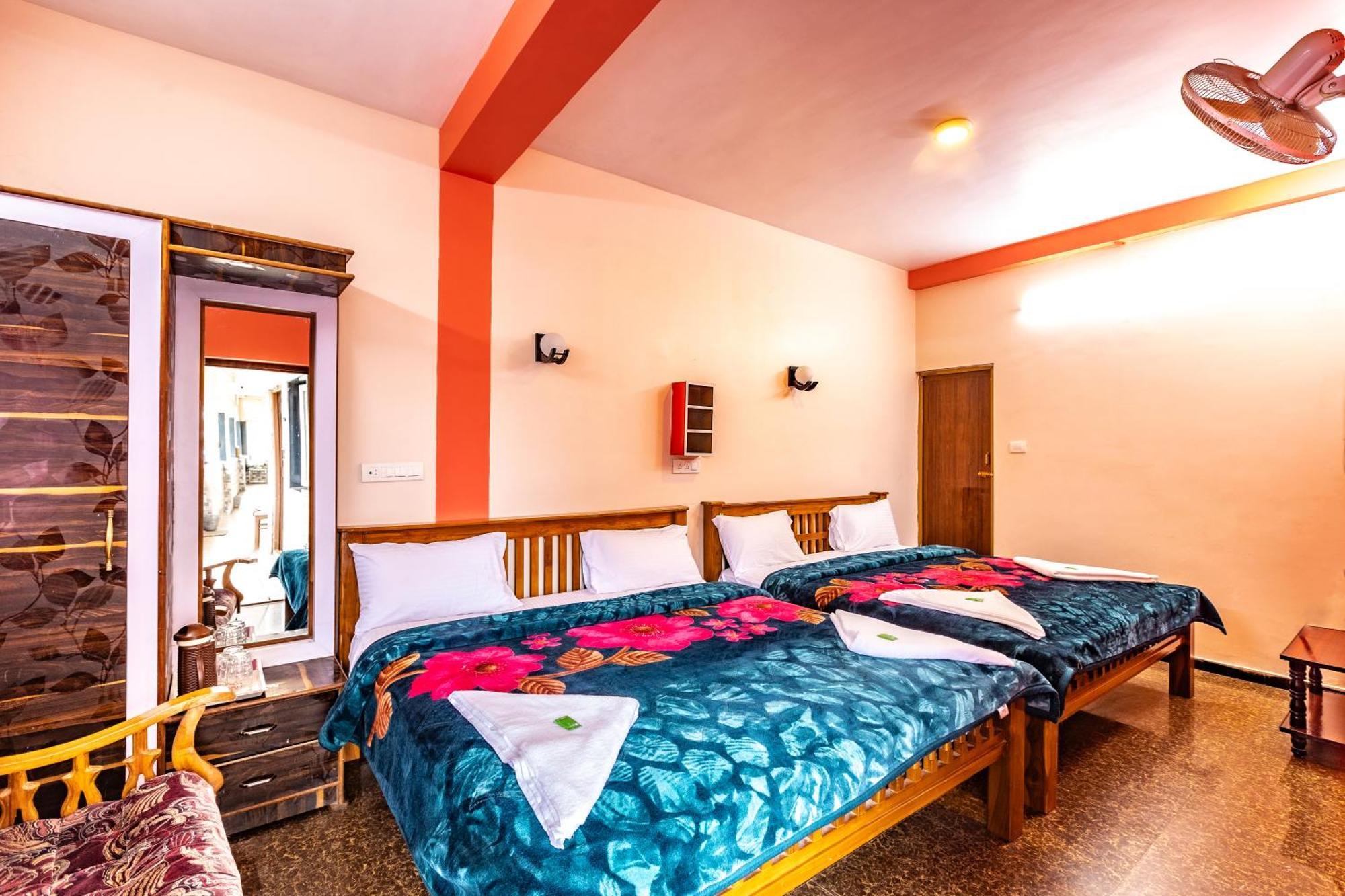 Hotel Sv Residency Utakamand Zewnętrze zdjęcie