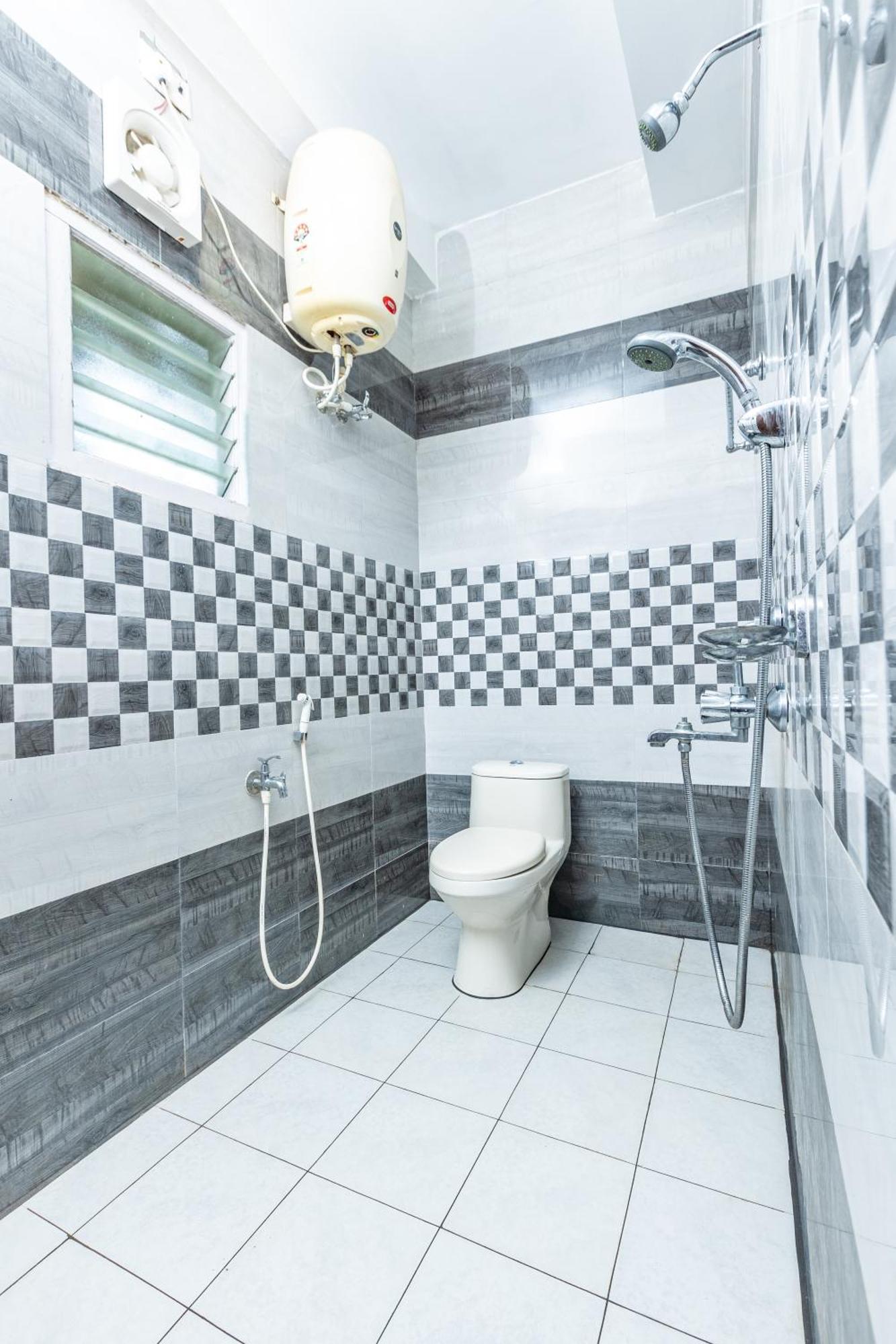 Hotel Sv Residency Utakamand Zewnętrze zdjęcie