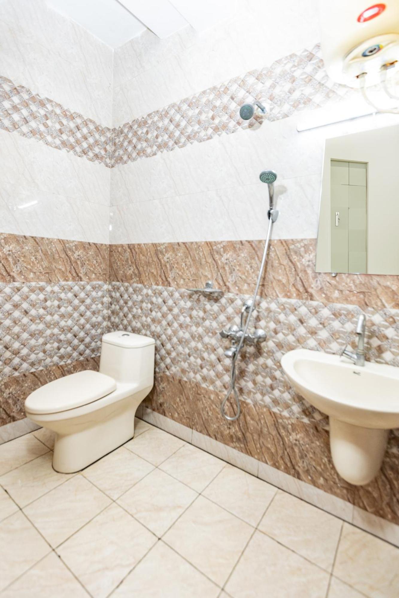 Hotel Sv Residency Utakamand Zewnętrze zdjęcie