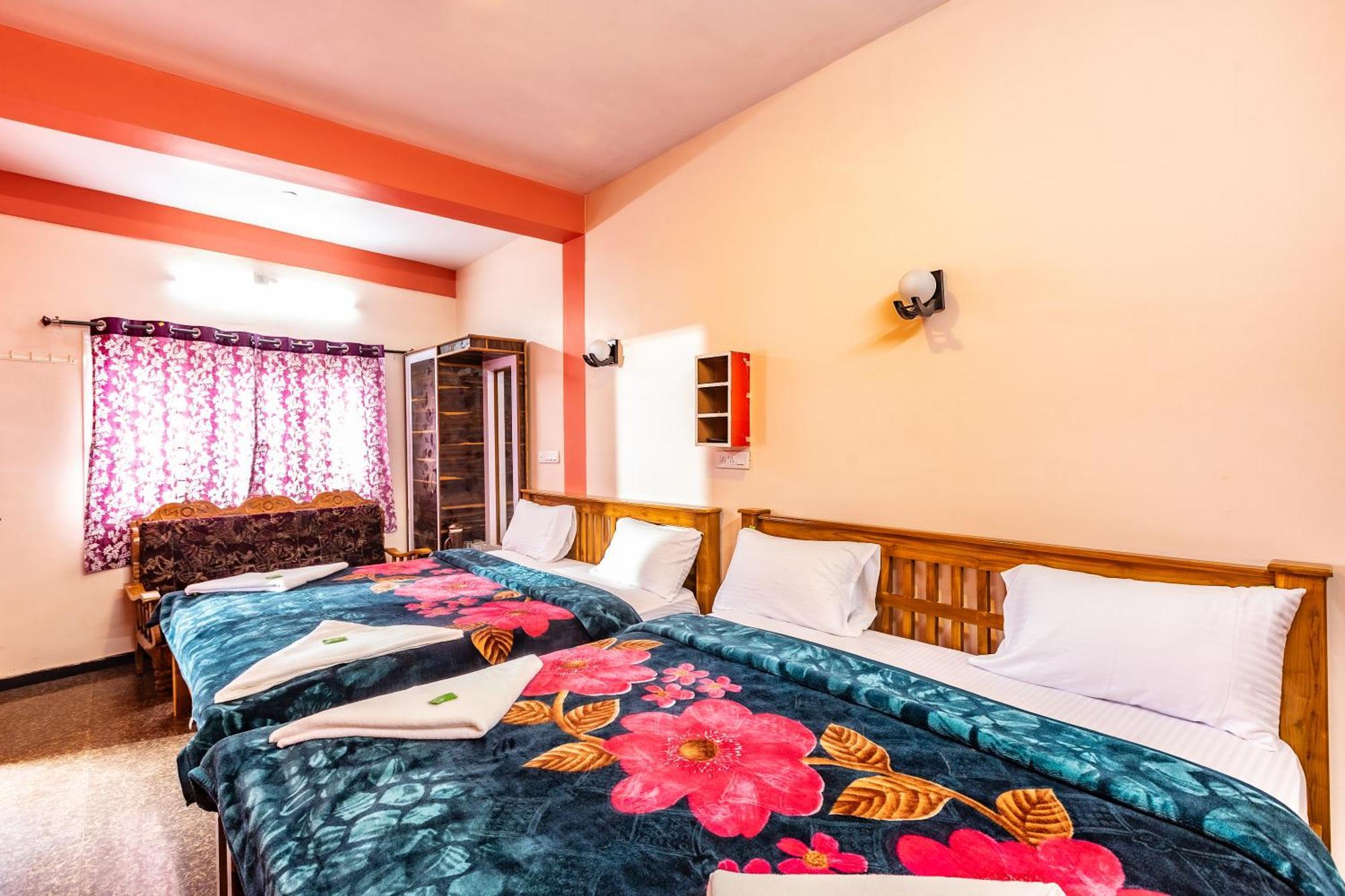 Hotel Sv Residency Utakamand Zewnętrze zdjęcie