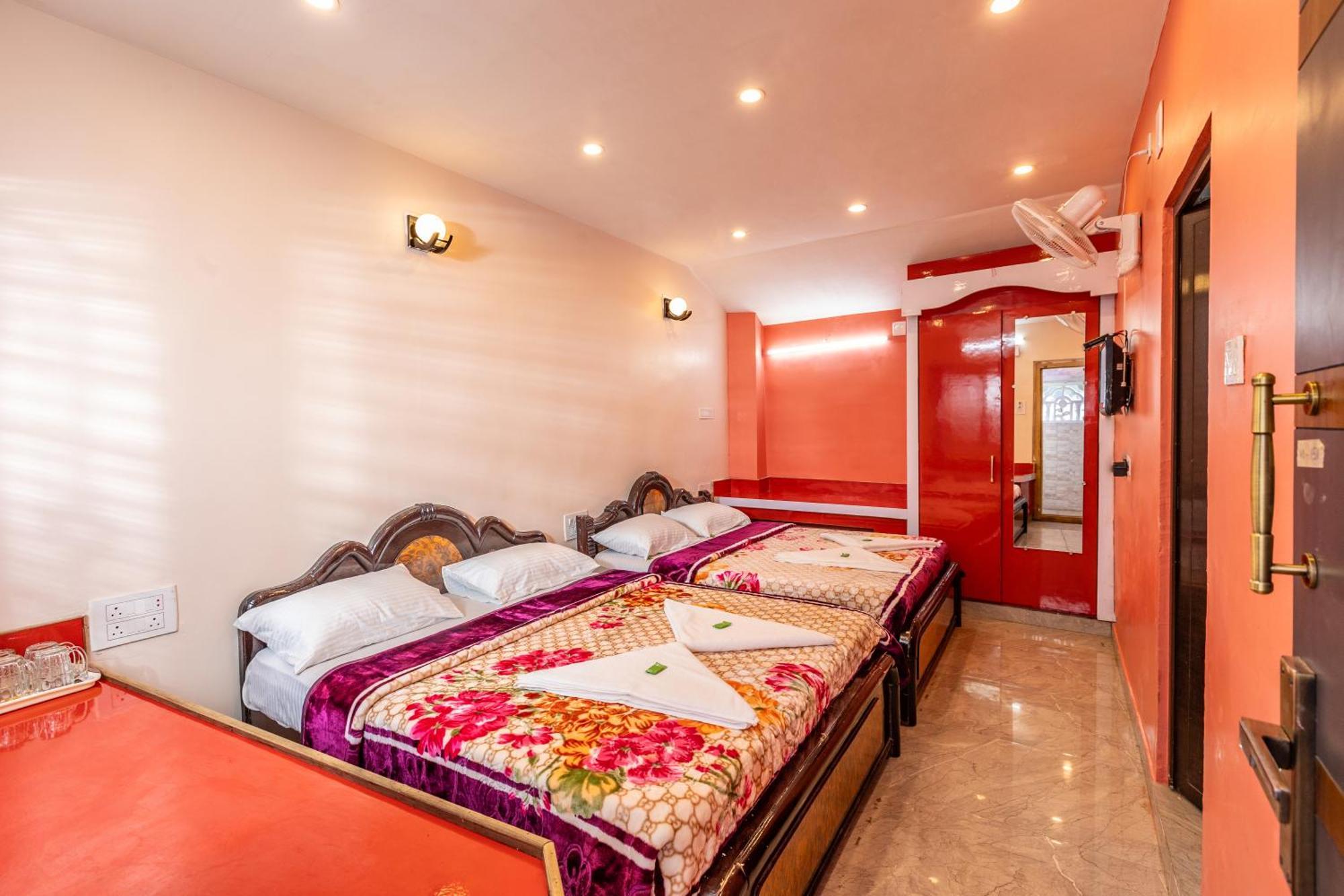 Hotel Sv Residency Utakamand Zewnętrze zdjęcie