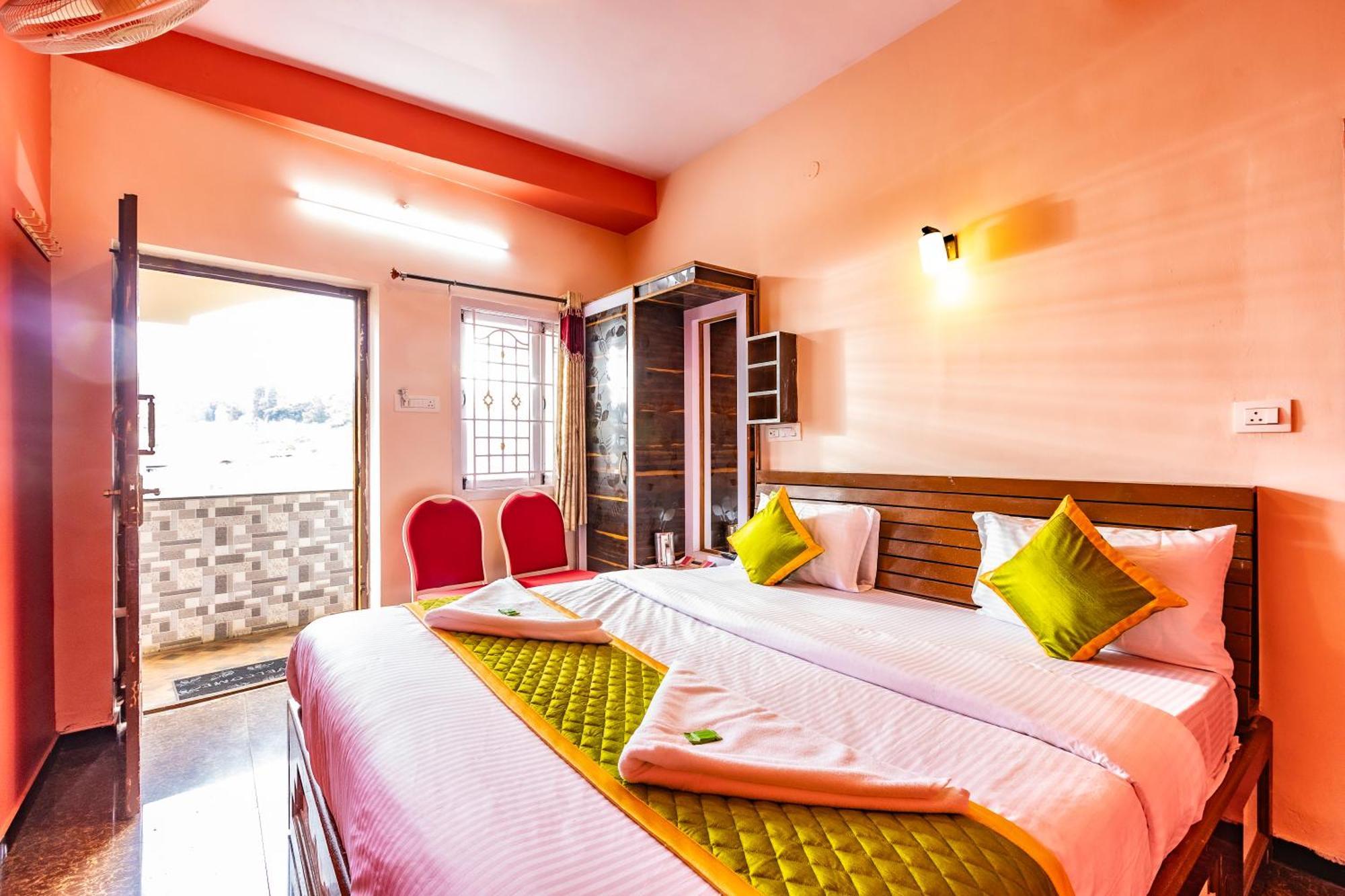 Hotel Sv Residency Utakamand Zewnętrze zdjęcie